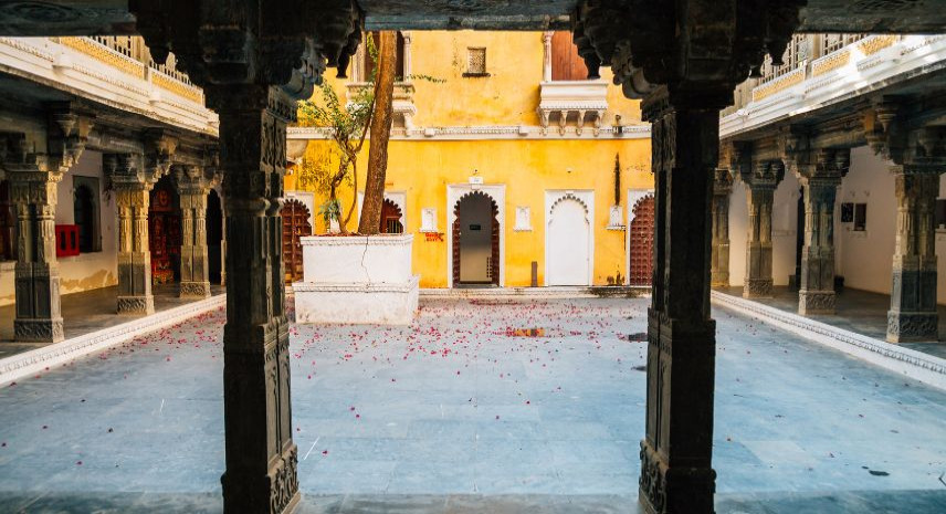 8. Bagore Ki Haveli